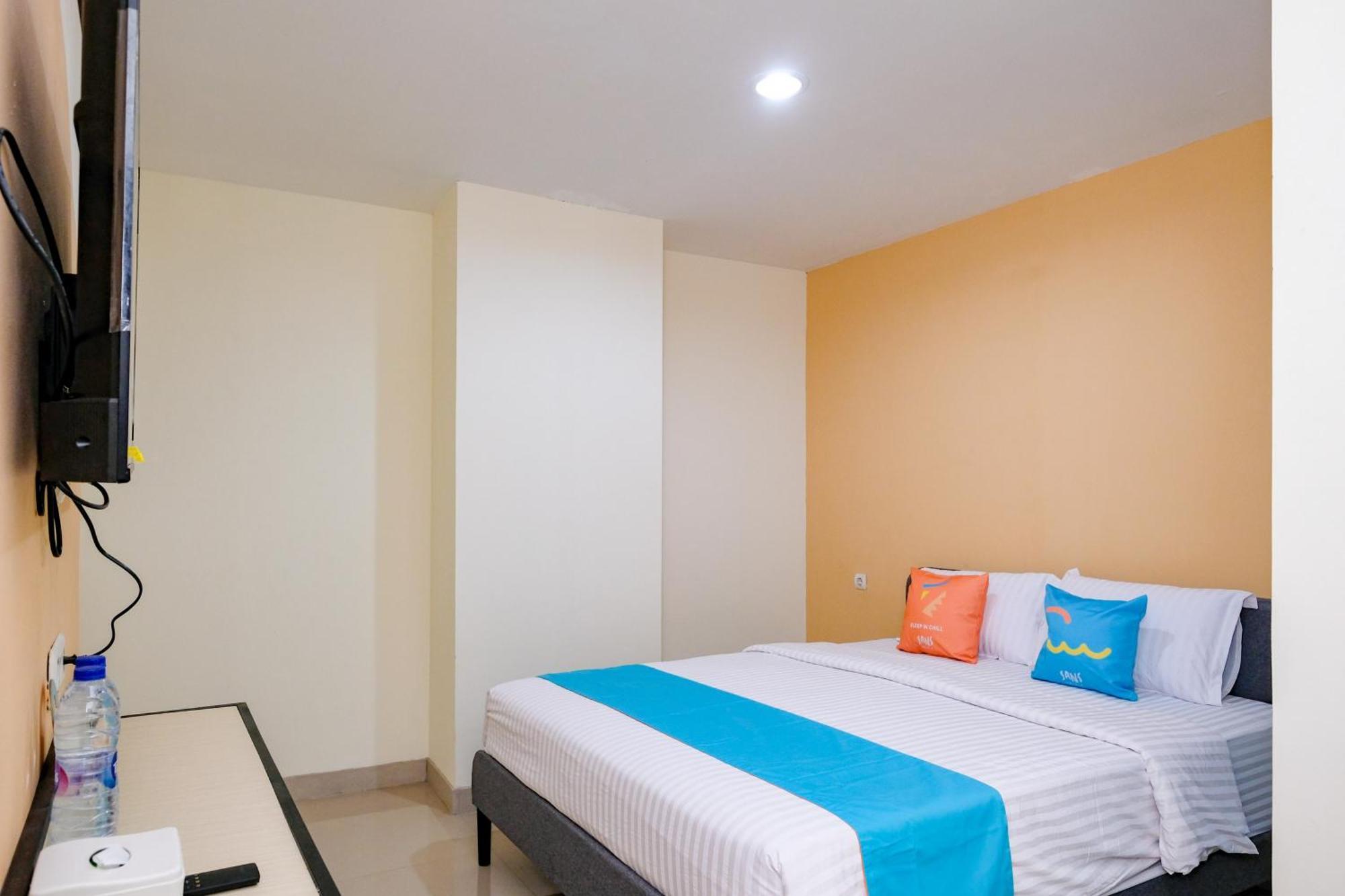 Sans Hotel Mataram Malioboro Yogyakarta Exteriör bild